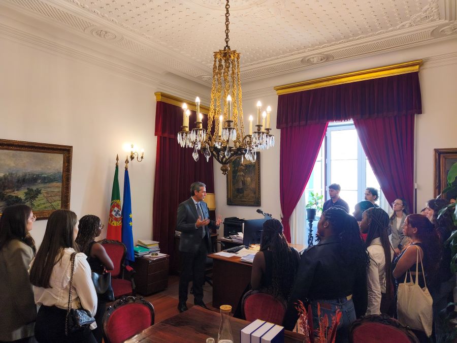 2026-10-07 – VISITA AO TRL DE GRUPO DE ESTUDANTES DA ELSA – “EUROPEAN LAW STUDENTS ASSOCIATION” – UNIVERSIDADE LUSÓFONA